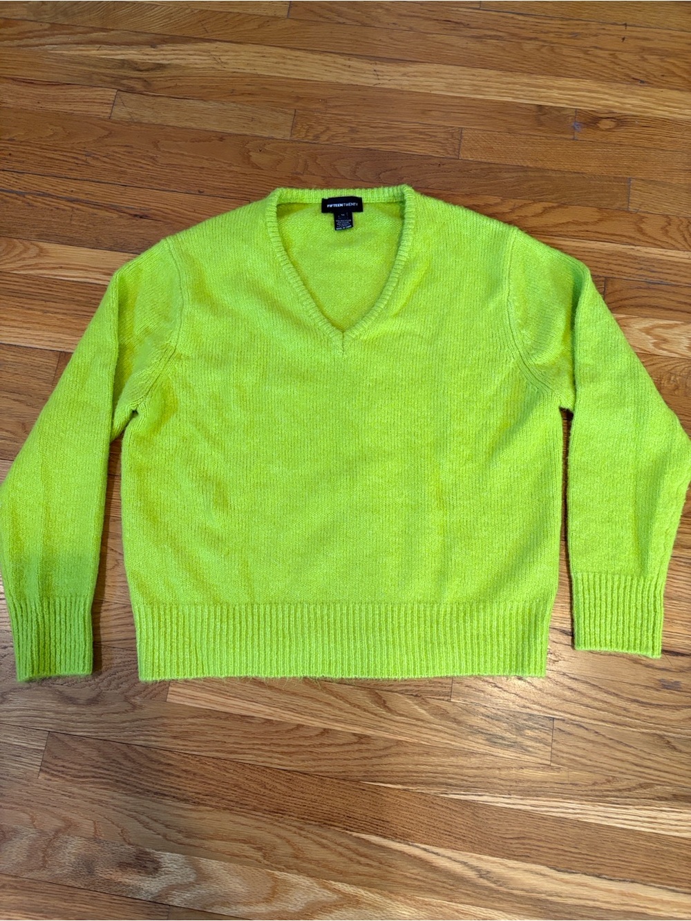 Fifteen Twenty Women’s Bright Lime Green V-Neck Sweater -